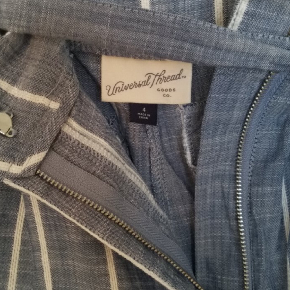 Universal Threads Wide Capri - Picture 3 of 6